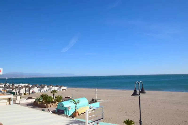 Apartamento Carihuela 1ª Línea De Playa Torremolinos